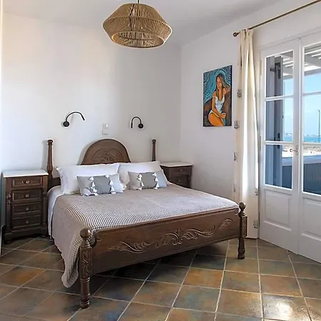 Отель Sea Lilies Naxos City